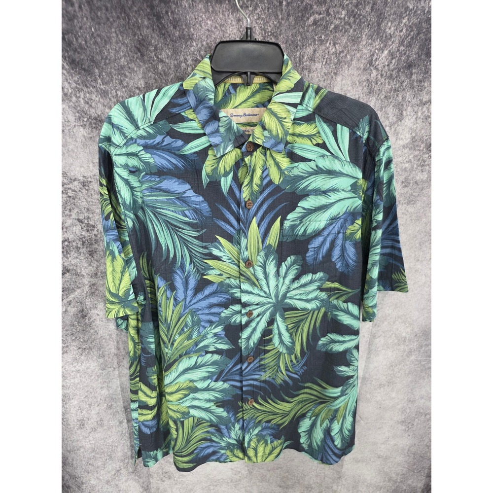 Tommy Bahama Hawaiian Shirt Mens Medium Silk Floral Button Up Tropical Vacation